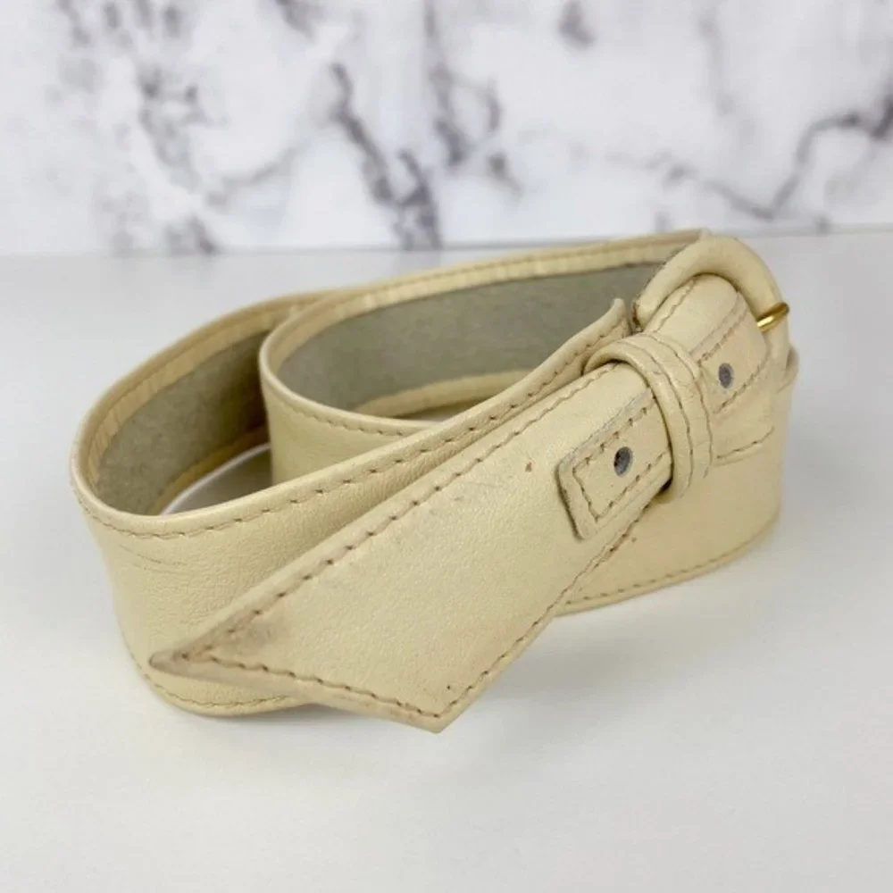 Vintage Lightweight Beige Leather Belt